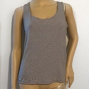 Josephine Chaus top size L